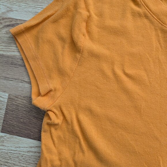 EUC Orange top with short sleeves L - Picture 4 of 9